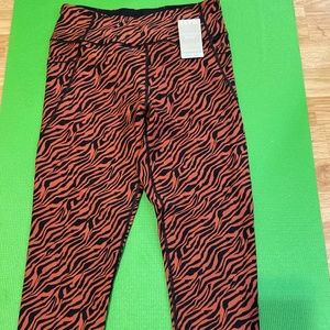 Victoria's Secret Performance Leggings